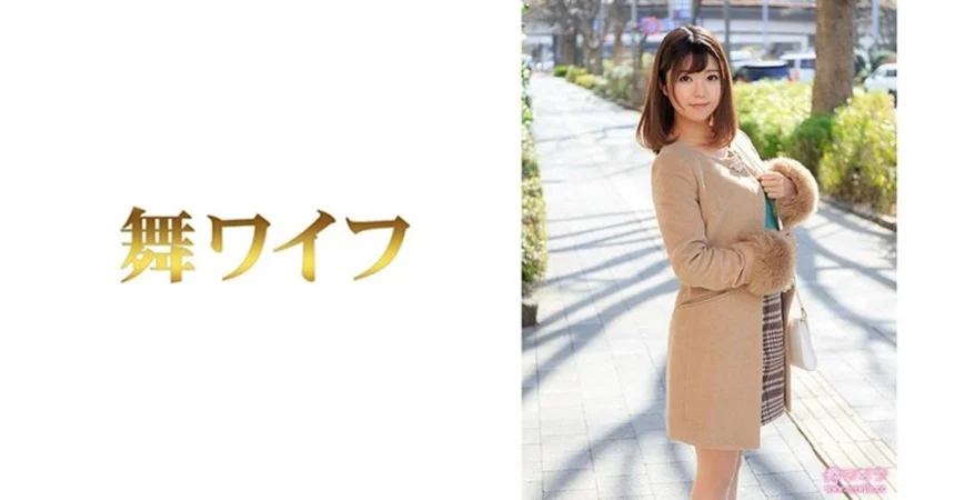 长相甜美高颜值大白美乳妹子自慰秀 白皙皮肤单腿黑丝漏奶跳蛋塞逼逼震动自慰 很是诱惑喜欢不要错过